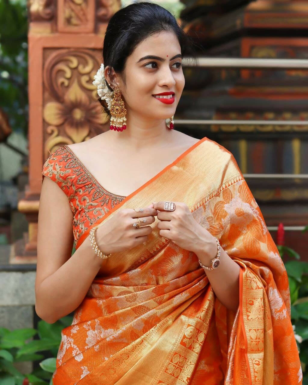 DEIANA'S Beautiful Designer Golden zari Soft Lichi Silk Saree - Orange