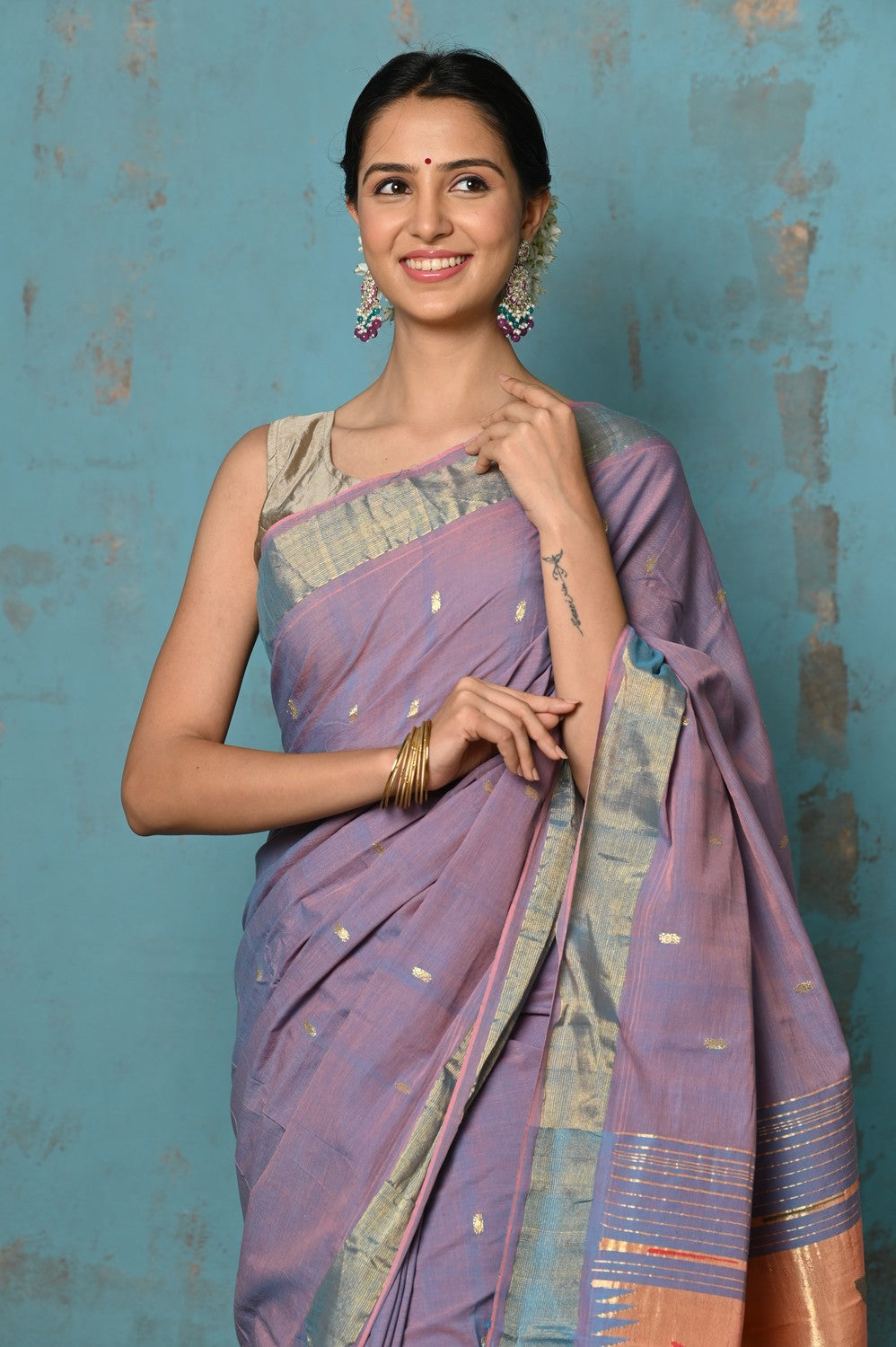 Very Much Indian Tyohaar - Handloom Pure Cotton Paithani With Parrot Peacock Pallu- Dual Tone Sky Blue & Purple - Distacart