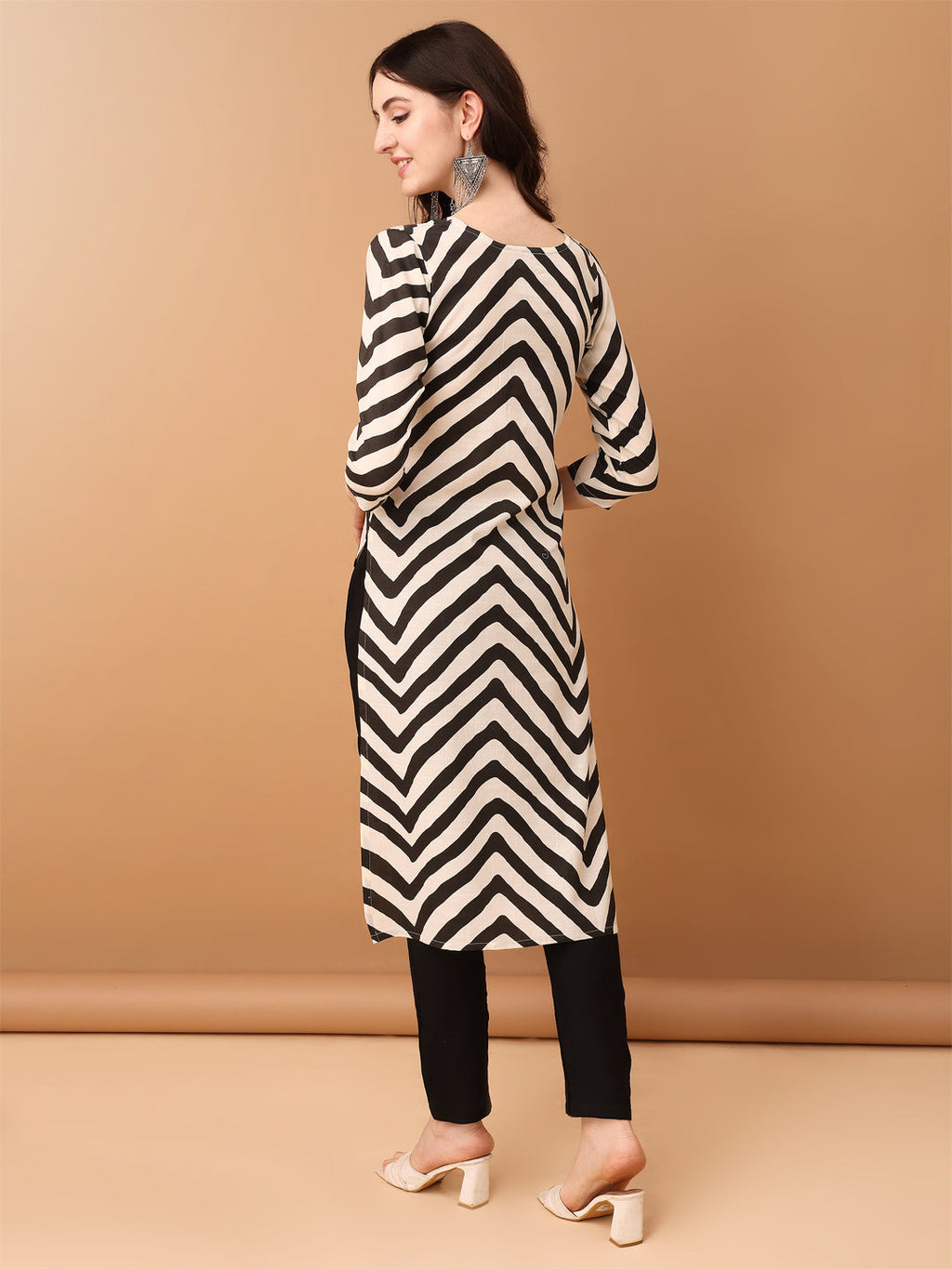 Embroidered & Printed Kurta With Pant & Printed Dupatta, Black - Hiral Fashion - Distacart