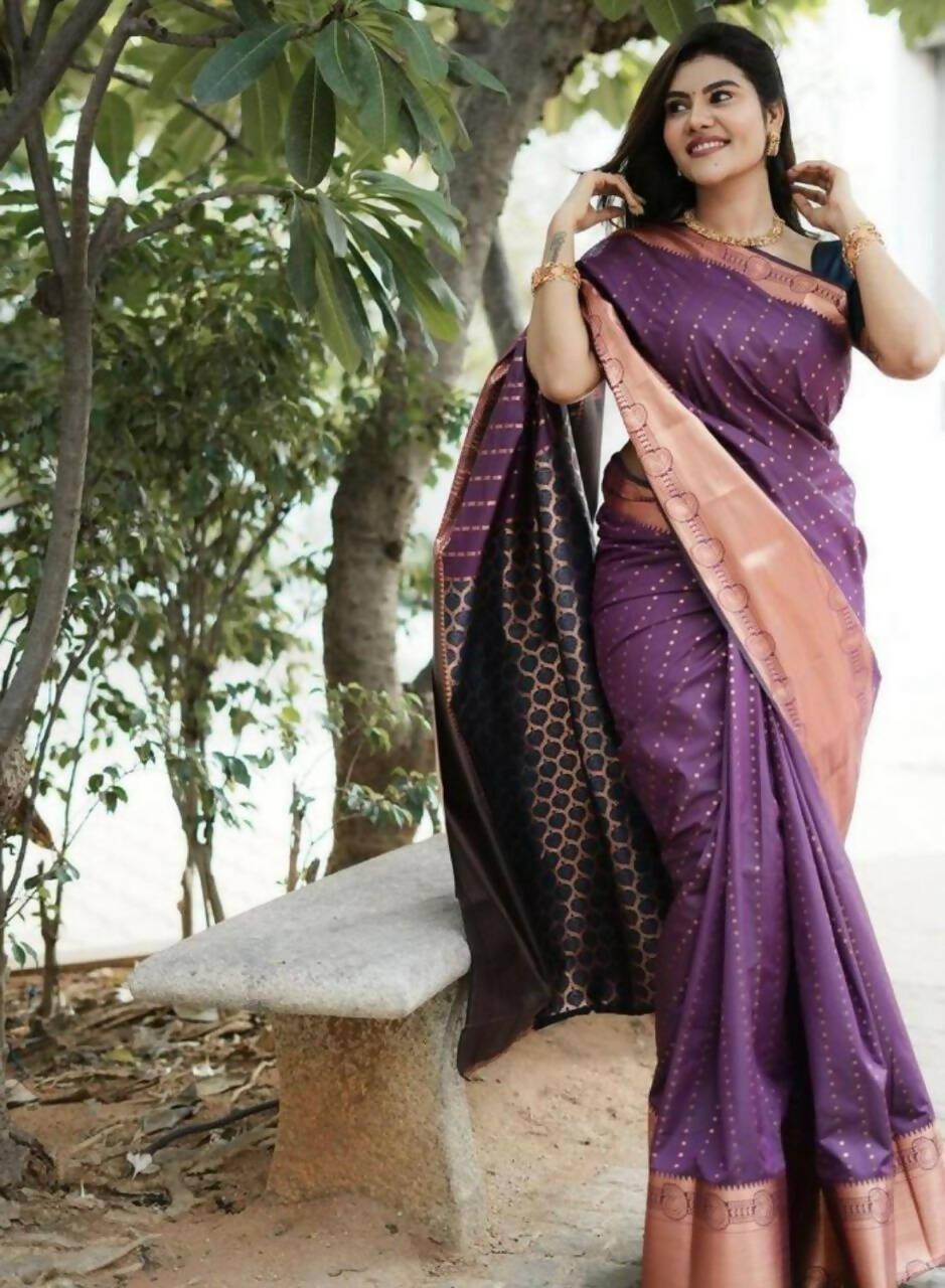 DEIANA'S Beautiful Designer Golden zari Soft Lichi Silk Saree - Majenta