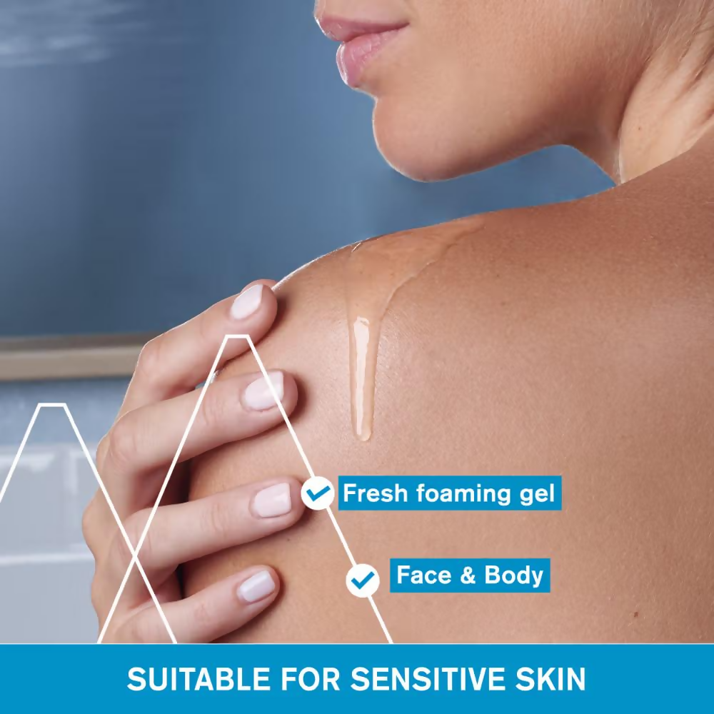 Uriage Extra-Rich Dermatological Face & Body Wash Shower gel