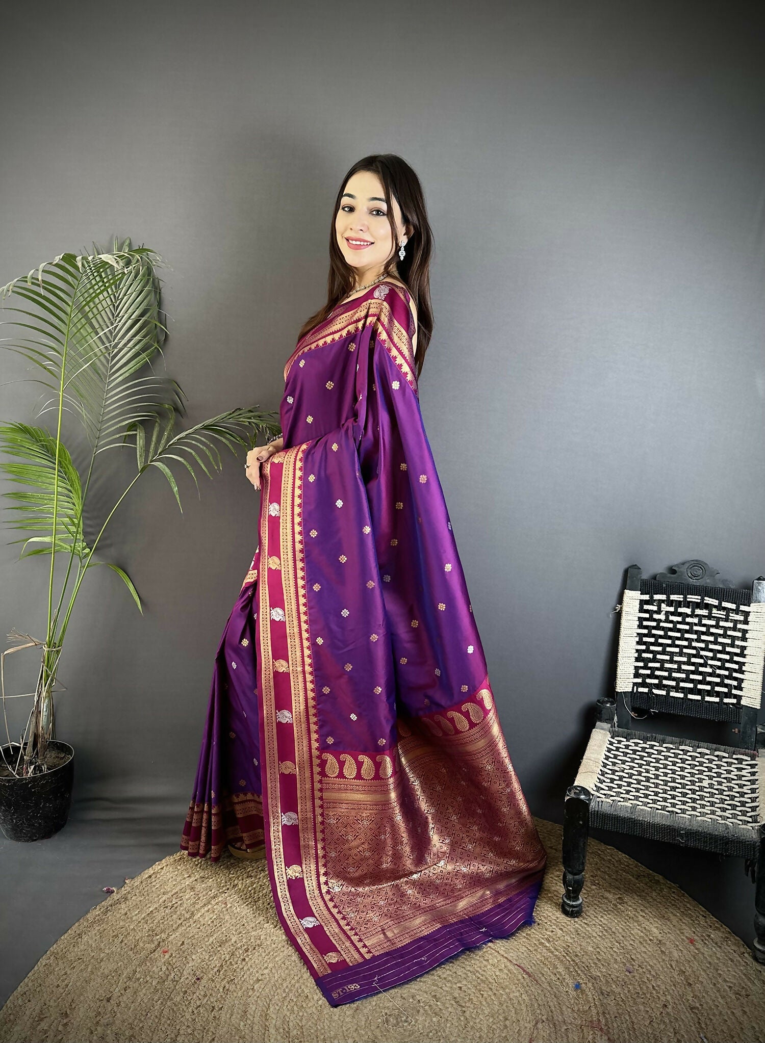 Joban Fashion Purple Banarasi Soft Silk Woven Saree - Distacart
