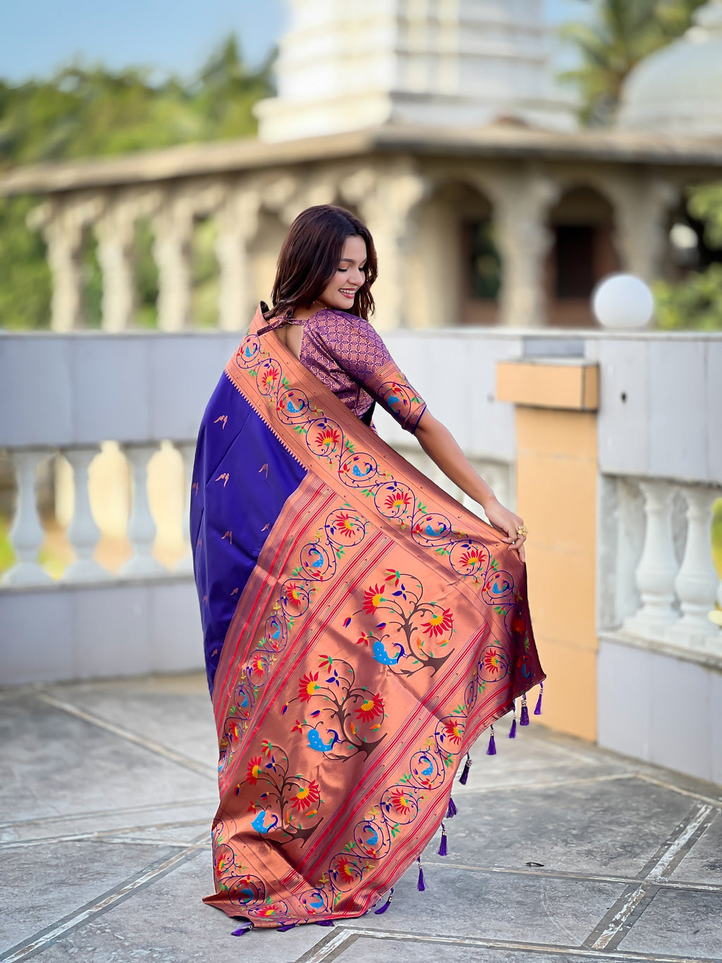 Vedant Vastram Soft Litchi Silk Paithani Jacquard Saree - Violet