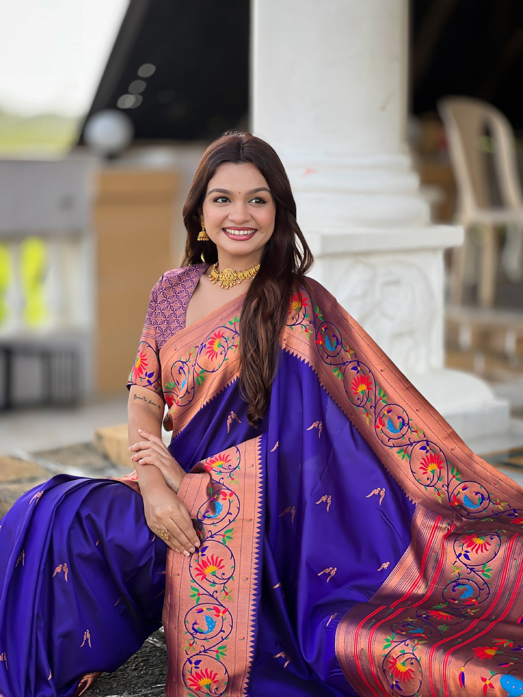 Vedant Vastram Soft Litchi Silk Paithani Jacquard Saree - Violet