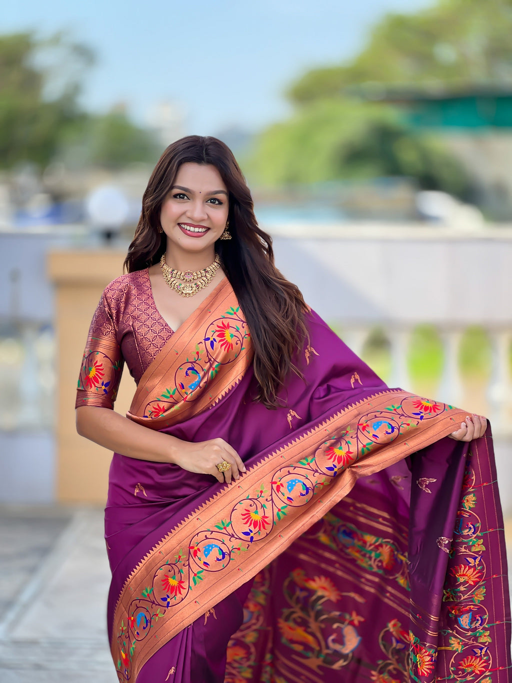 Vedant Vastram Soft Litchi Silk Paithani Jacquard Saree - Wine