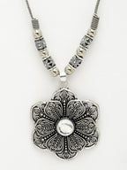 NVR Women's Silver-Toned Floral Shape Pendant with Chain
