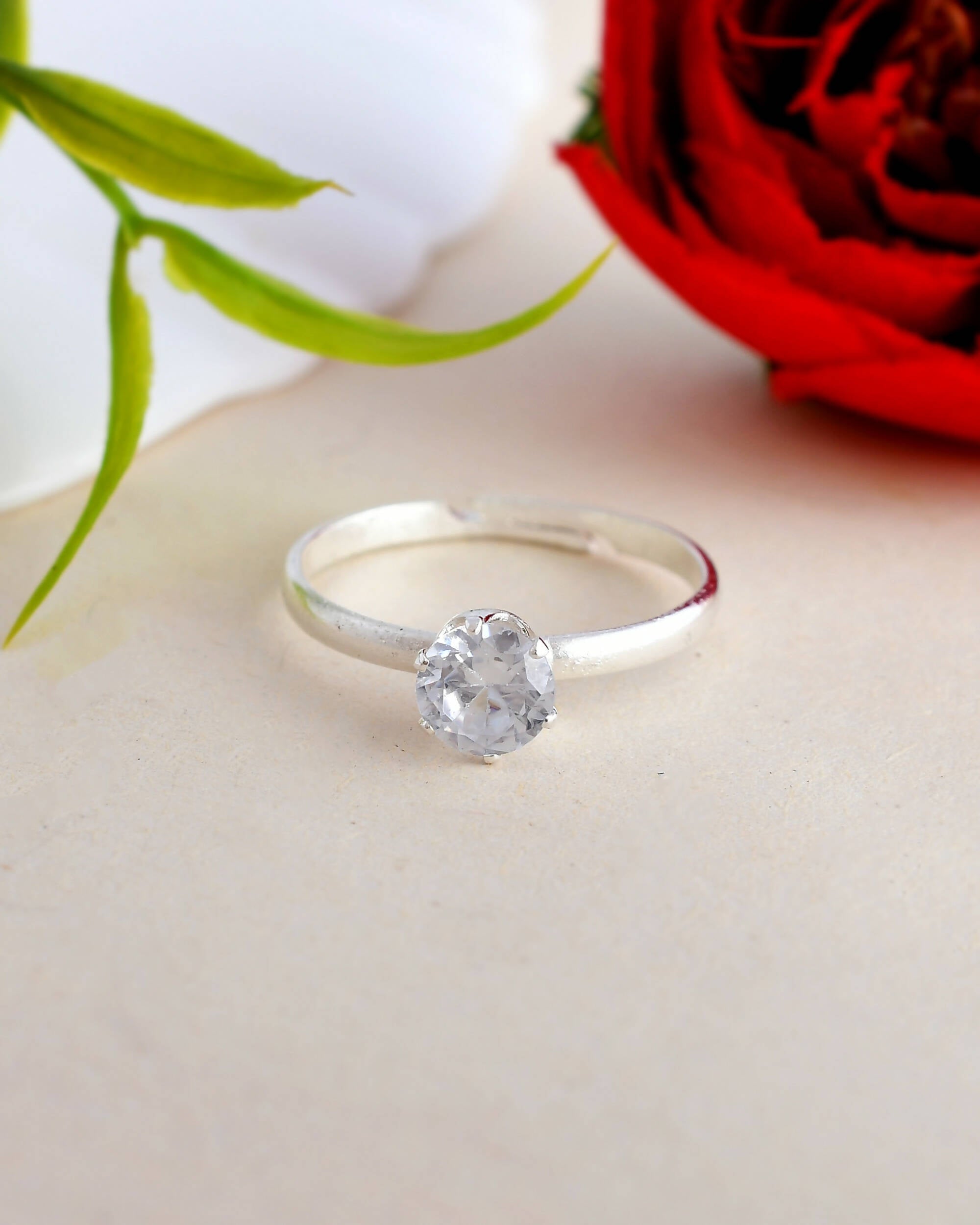 VOJ white CZ-detail Stainless Steel Cubic Zirconia Silver Plated adjustable finger Ring