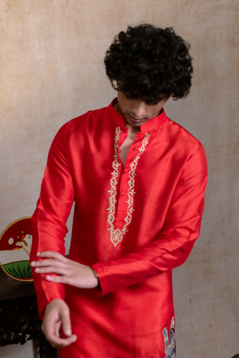 Falling Raw Silk Red Padma Gopala By Hilo Design
