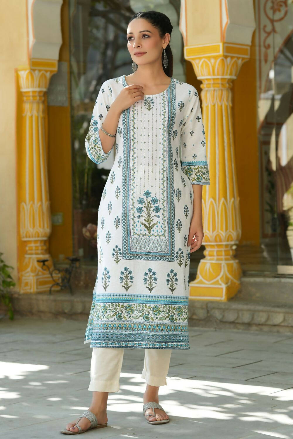 Juniper Women's Blue Printed Straight Kurta - Distacart