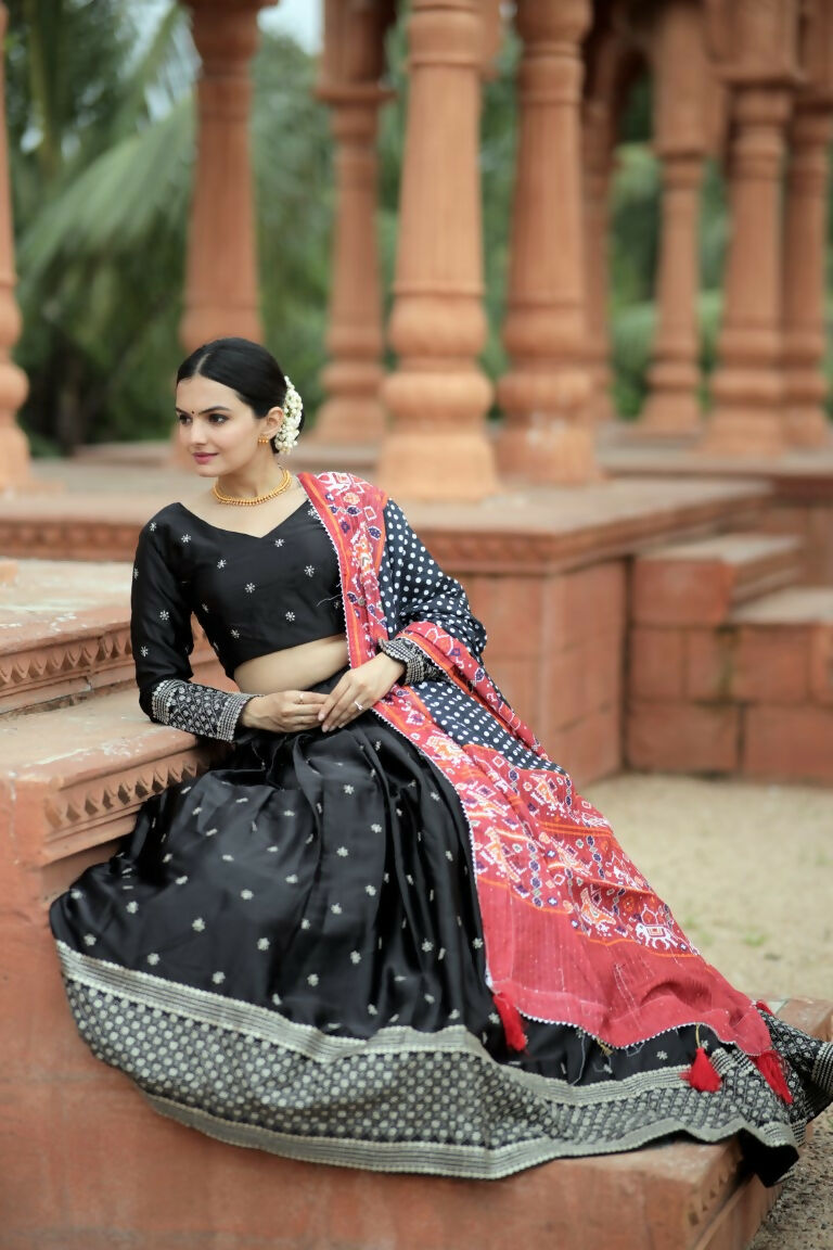 Vastranavya Navaratri Collection Myra Silk Lehenga & Blouse With Maslin Crochet Printed Dupatta Set - Black