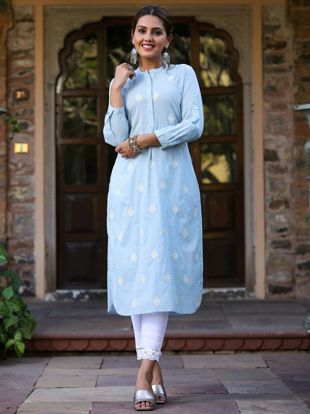 Juniper Women's Blue Cambric Embroidered Straight Kurta - Distacart