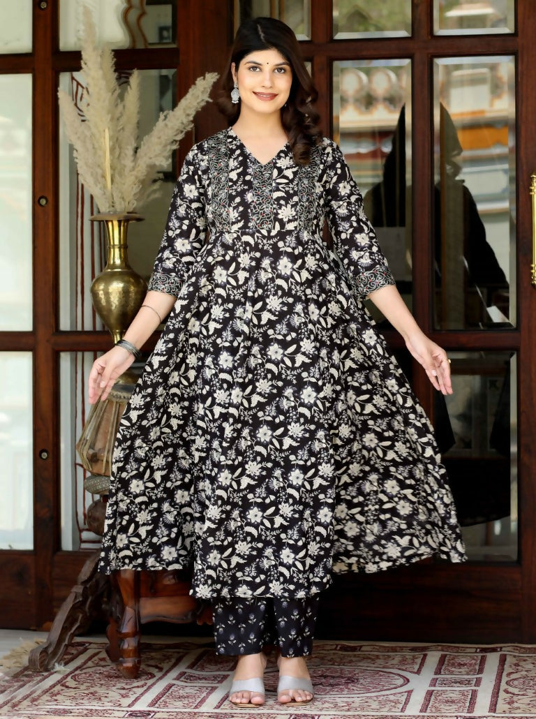 Miravan Women's Black Cotton Anarkali Kurta Embroidered Neck With Palazzo