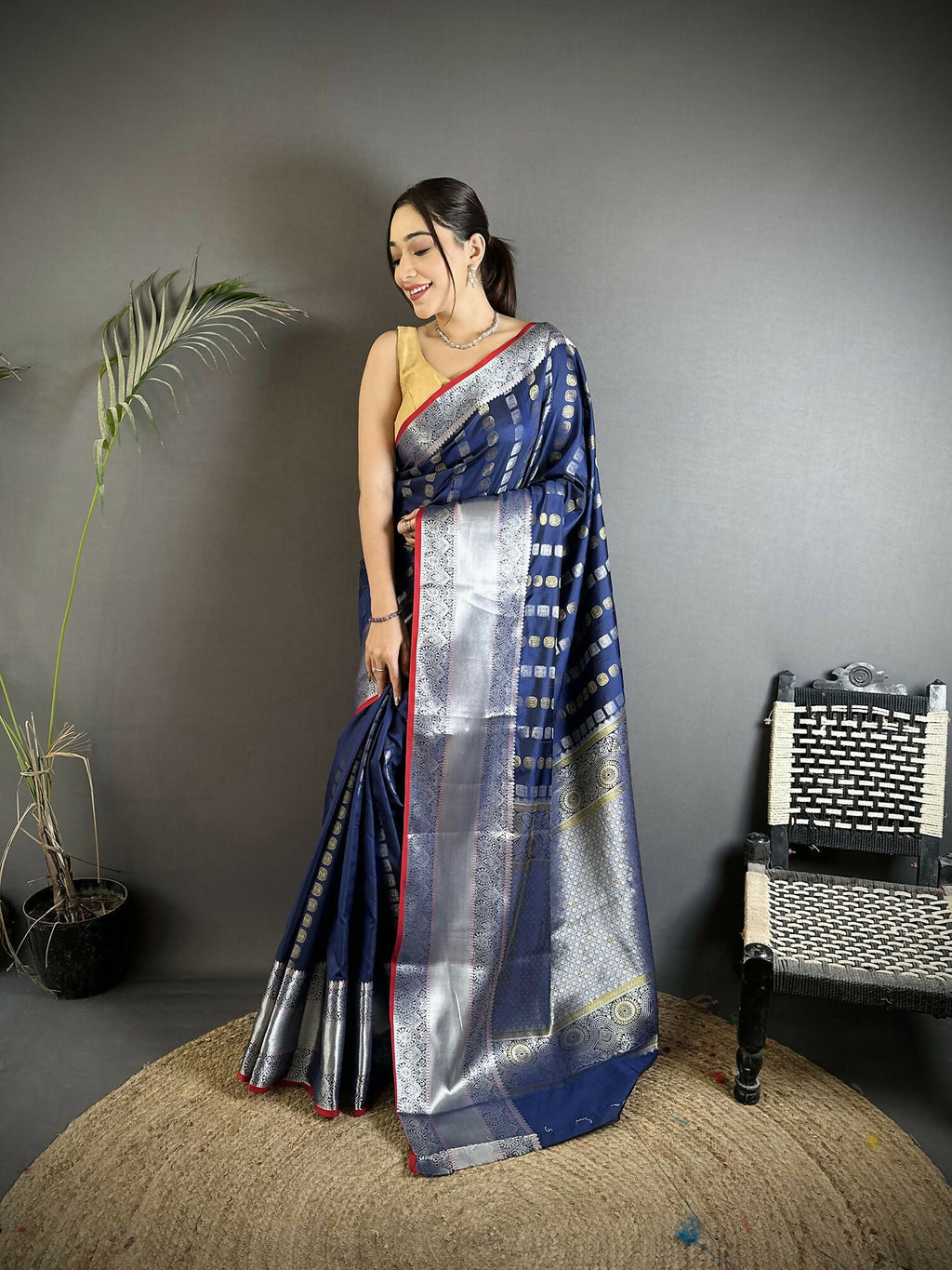 Joban Fashion Navy Blue Checked Soft Silk Kanjivaram Silk Saree - Distacart