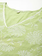 Ahalyaa Women's Traditional wear Kurta Set - Green