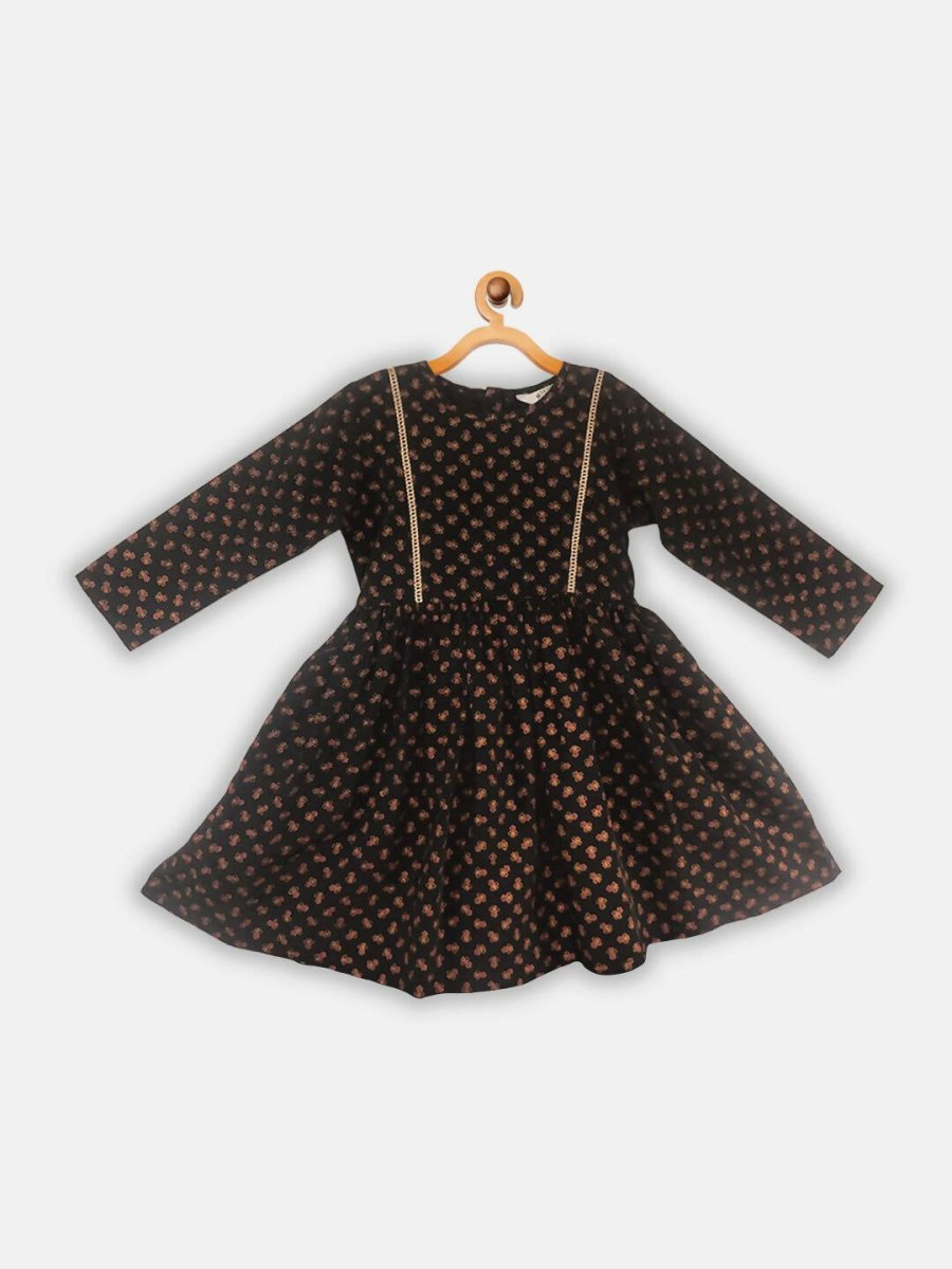 Ahalyaa Black Color Crepe Printed kids Kurta Palazzo Set For Girls