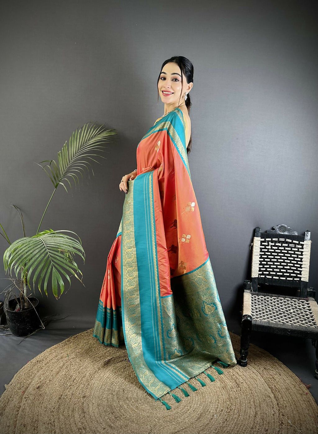 Joban Fashion Peach Banarasi Soft Silk Woven Saree - Distacart