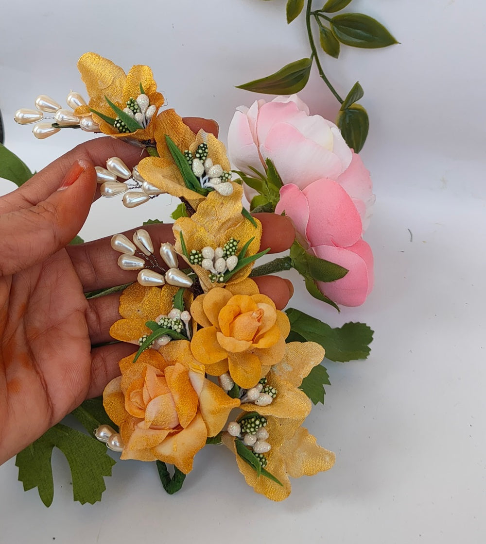Gold Flower Brooch