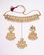 Gold-Polished Alloy Pearl And Kundan Choker Necklace Set - The Pari