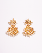 Gold-Polished Alloy Pearl And Kundan Choker Necklace Set - The Pari