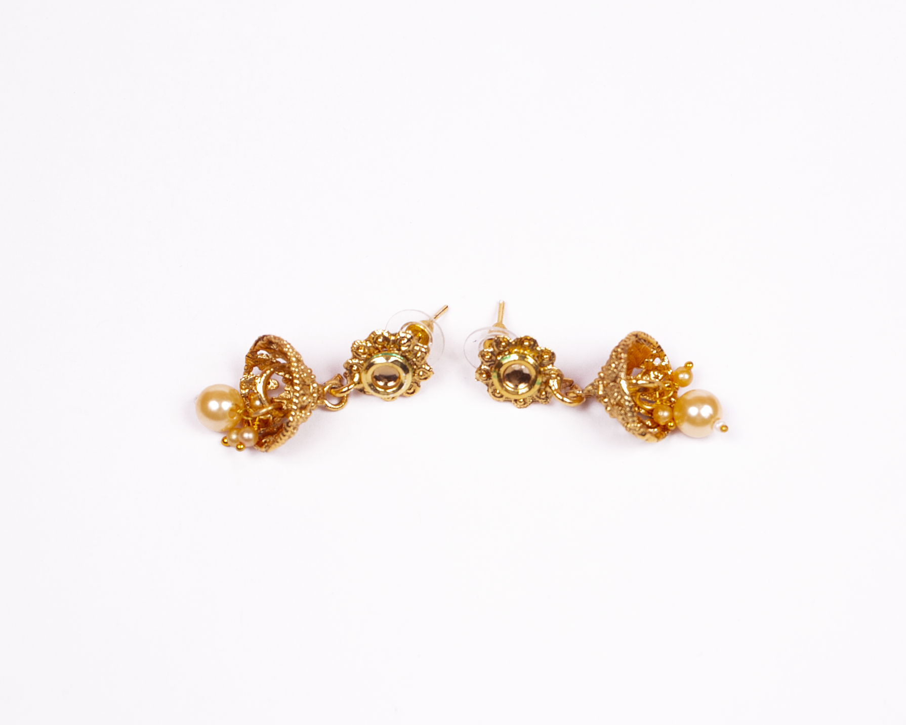 Gold-Polished Alloy Pearl And Beads Mala Pendant Set - The Pari
