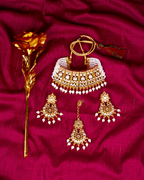 Gold-Polished Alloy Designer Pearl And Alloy Choker Necklace - The Pari