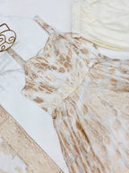 Evanik Off-White & Gold Jecqaurd Banarasi Anarkali Kurta Set With Dupatta - Distacart