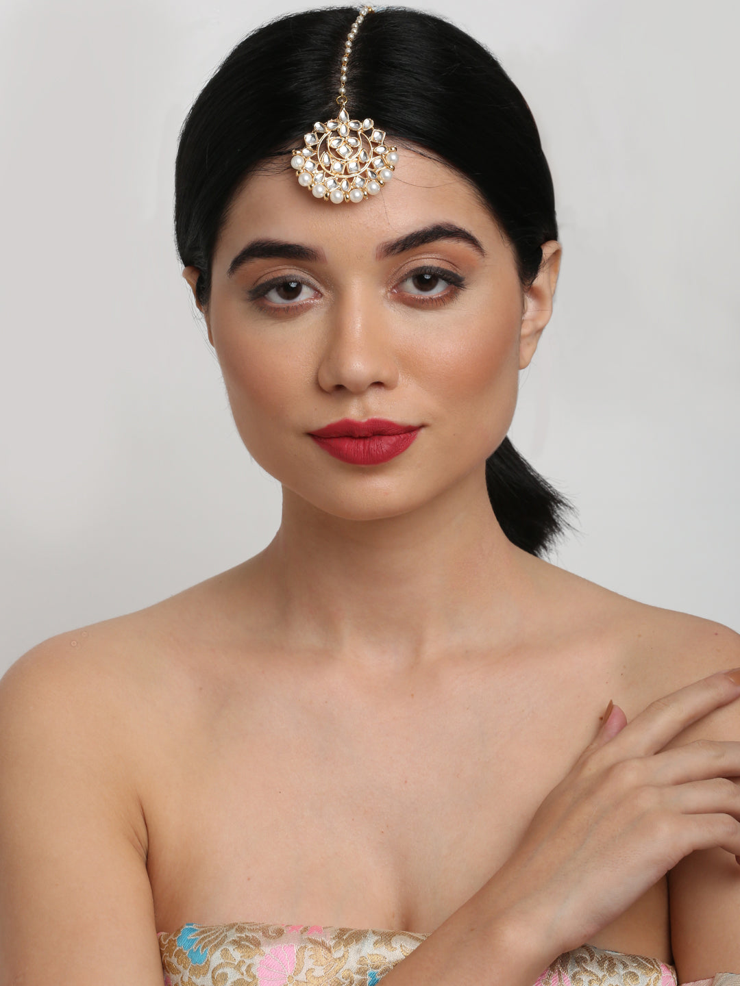 Kundan Maang Tikka - Ruby Raang - Distacart