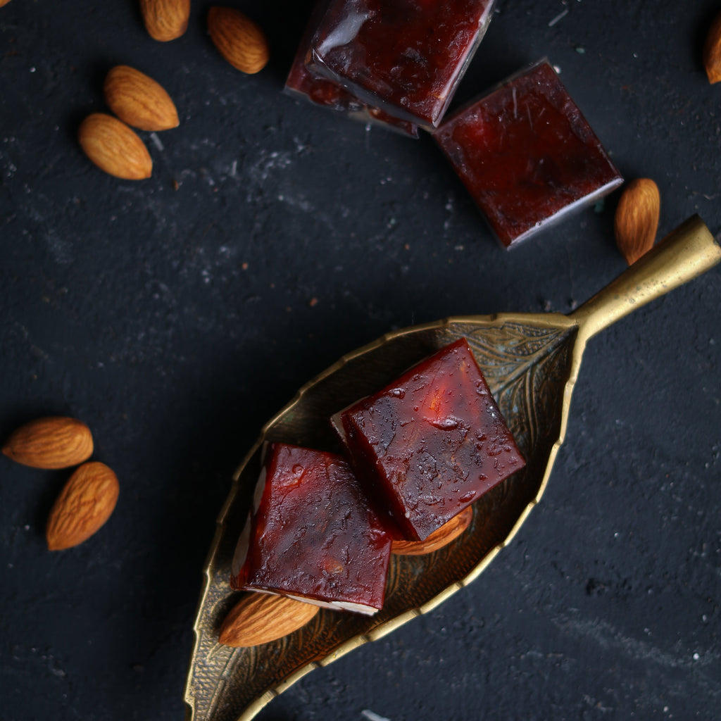 Almond House Date Nut Bar - Distacart