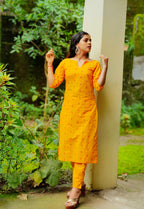 Jompers Women Yellow Printed Kurta with Trousers - Distacart