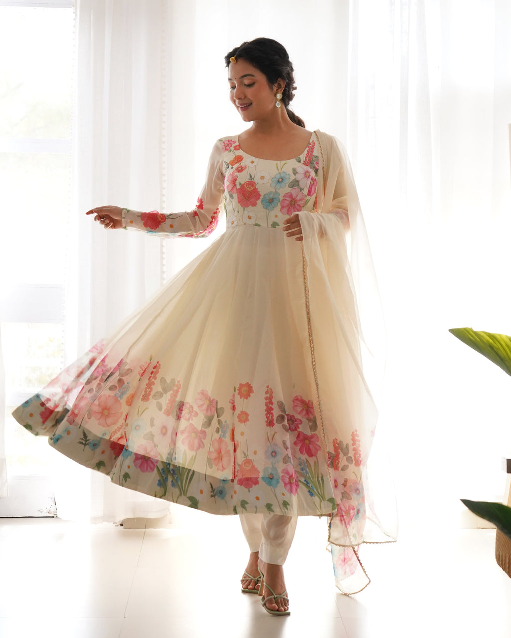 Lorenvalley Fashion Cream Soft Organza Silk With Floral Print Fully Flared Anarkali Pant With Dupatta Set - Cream