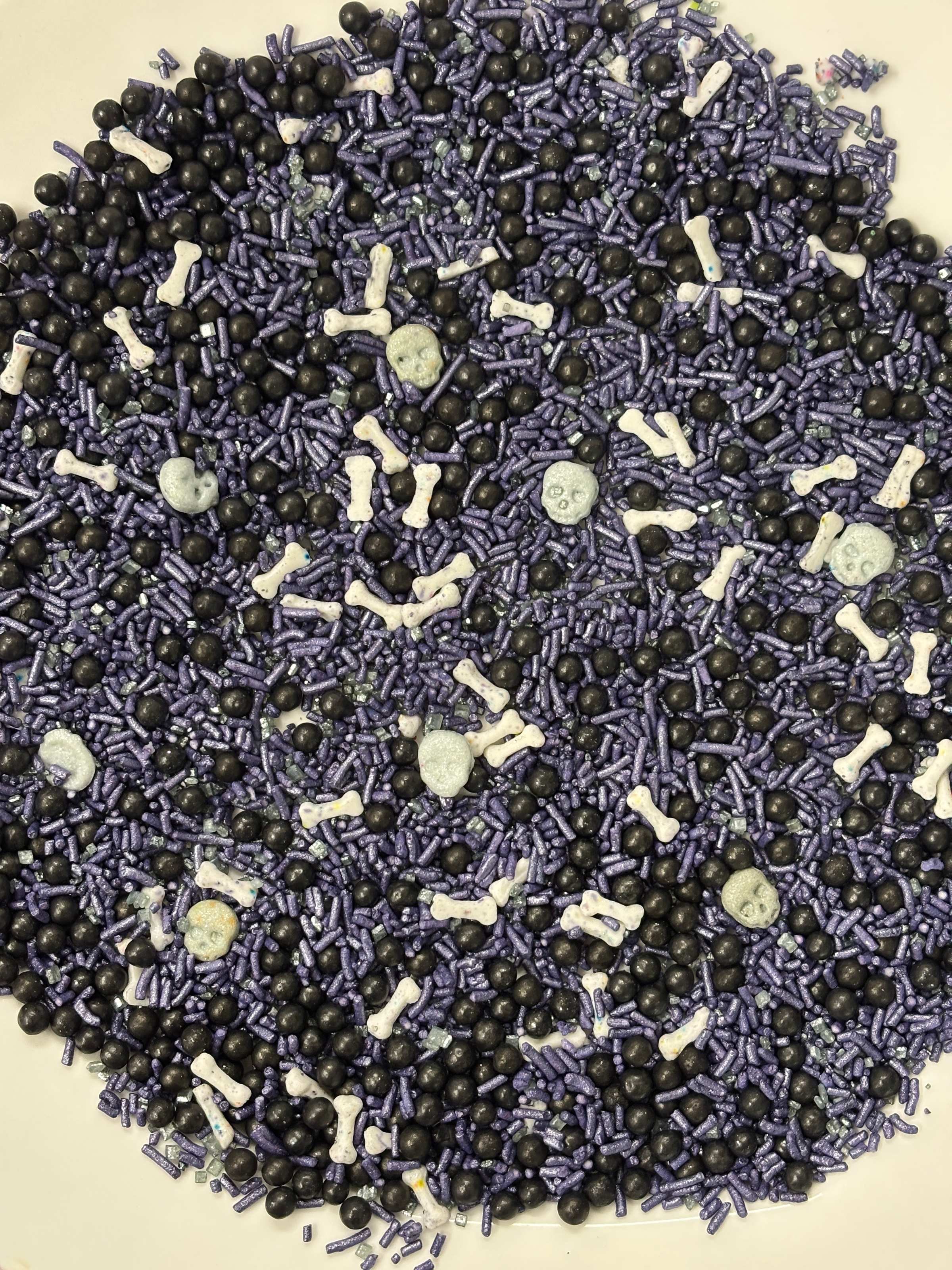 halloween sprinkles mashup 12 120 gm copy