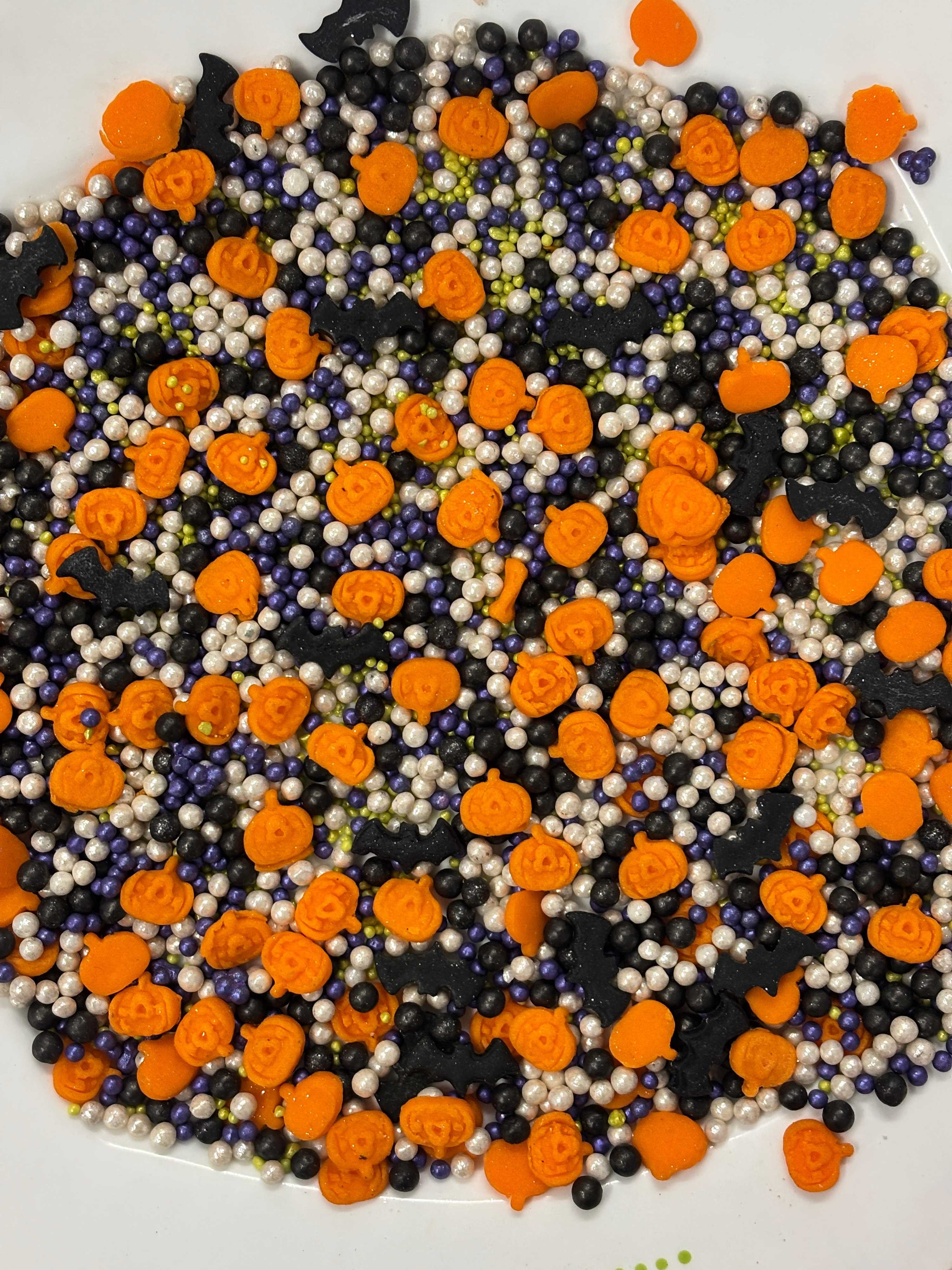 halloween sprinkles mashup 16 120 gm copy