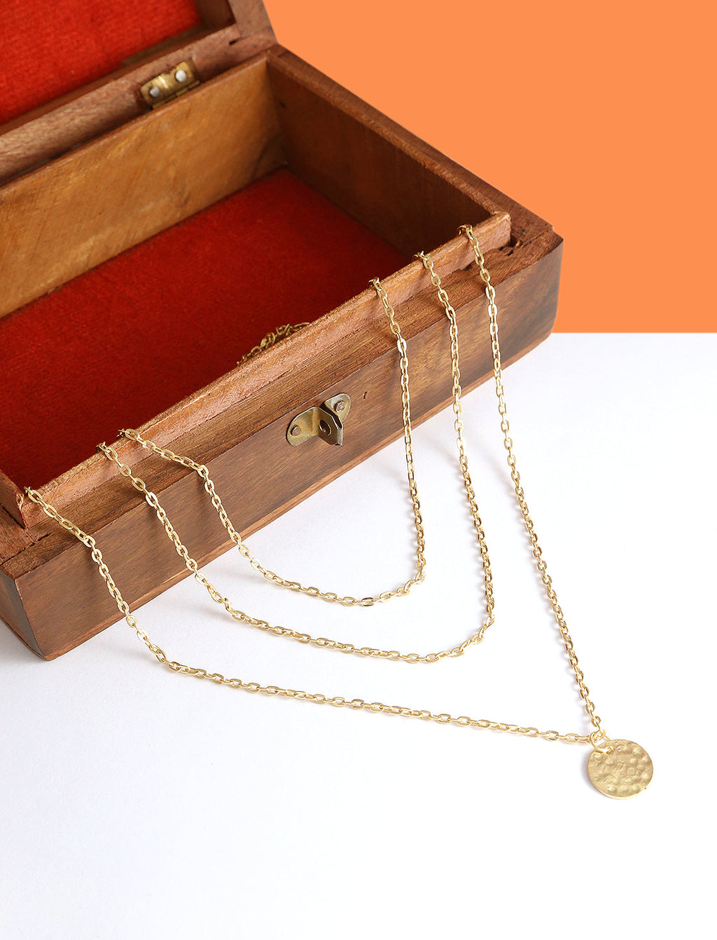 Gold-Polished Alloy Tripple Chain Necklace - The Pari
