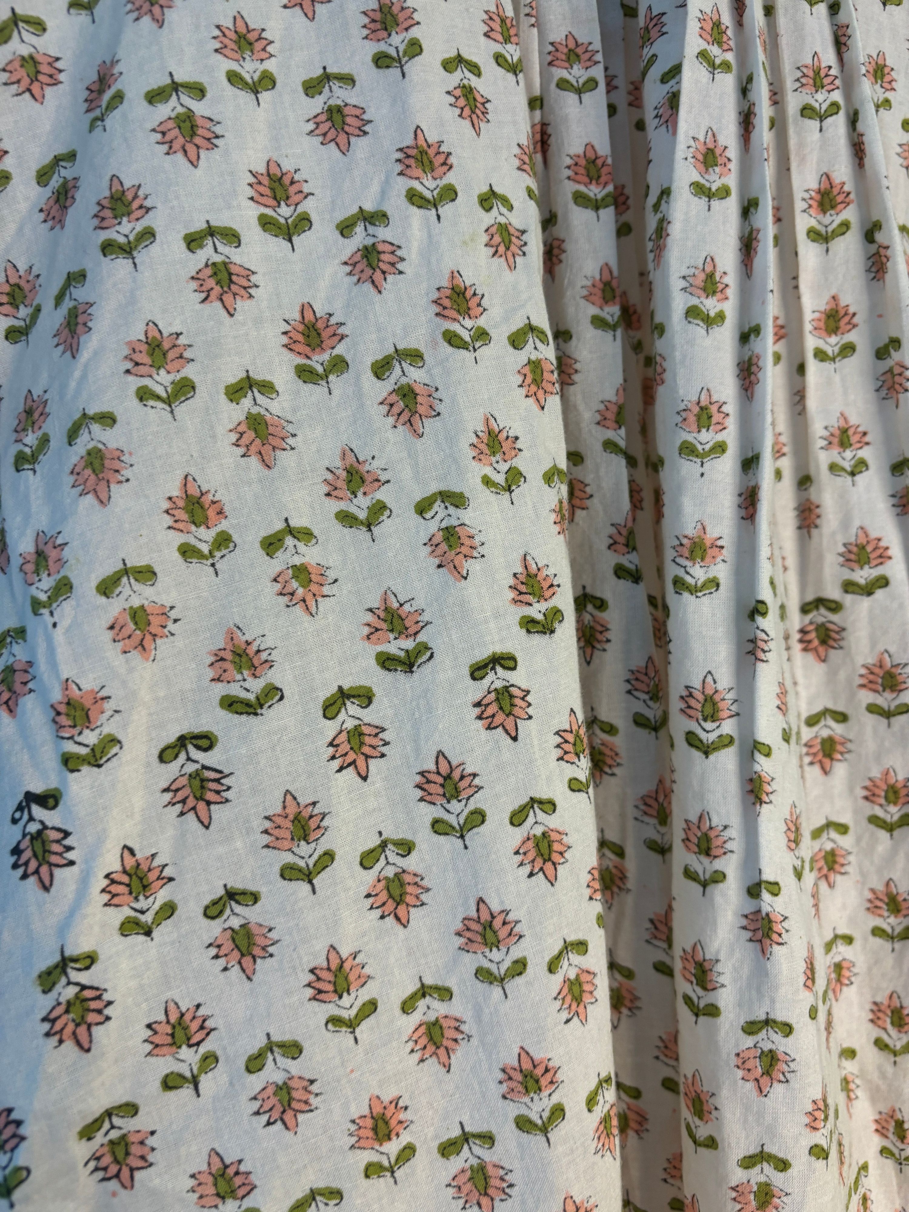 trueBrowns Print Short Kurta - Distacart