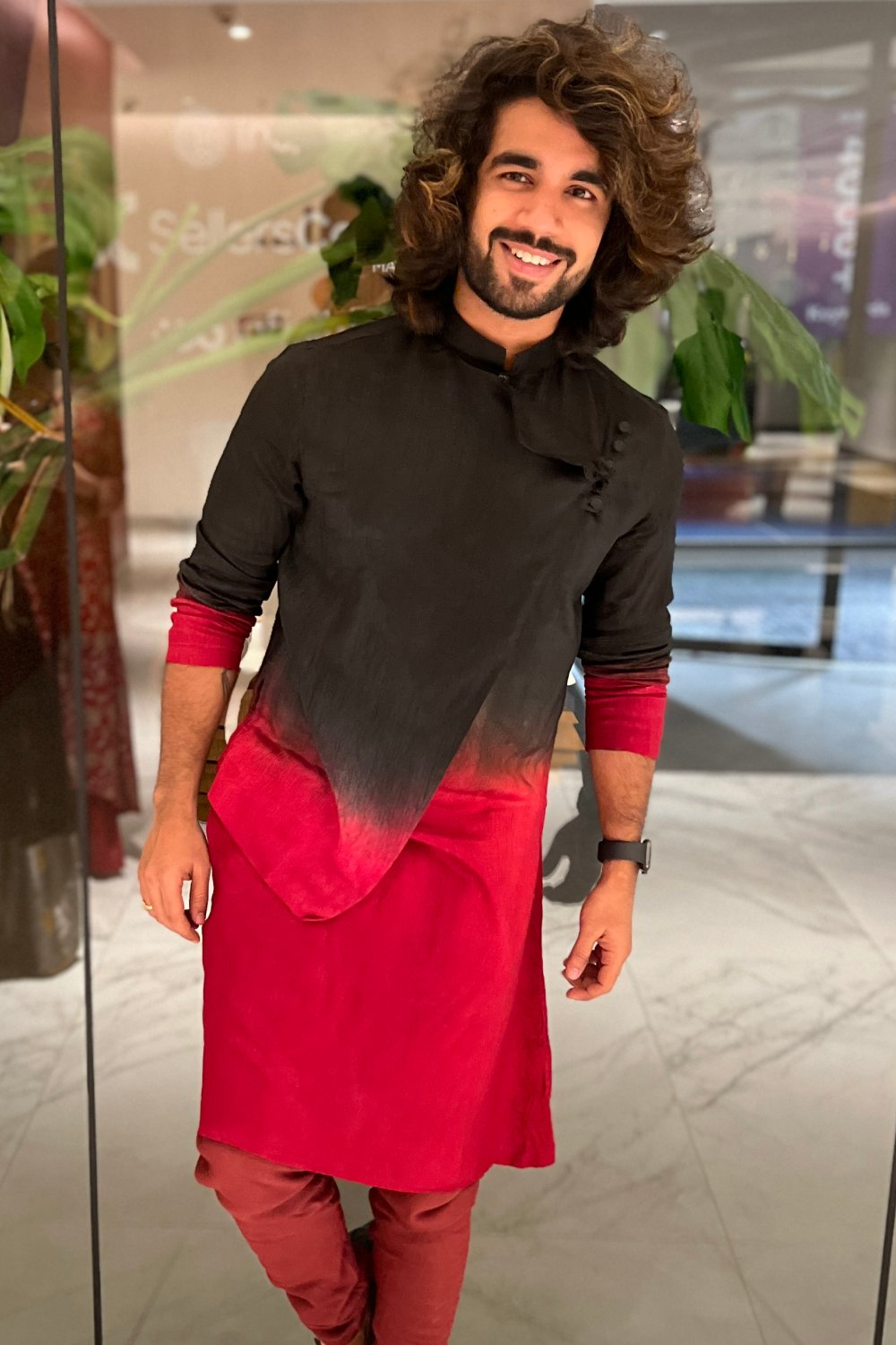Pattern Ombre Kurta by Hilo Design