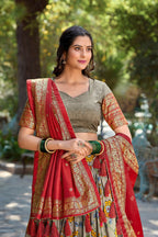 Vastranavya Kalamkari Print With Foil Print Lehenga with Unstitched Printed Blouse - Grey