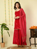 Myshka Women's Pink Velvet Kurti & Sharara With Dupatta Party Sets