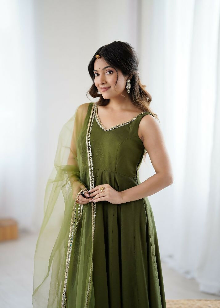 Joban Fashion Mehndi Kurta Set Chanderi Sequence Embroidery Work - Distacart