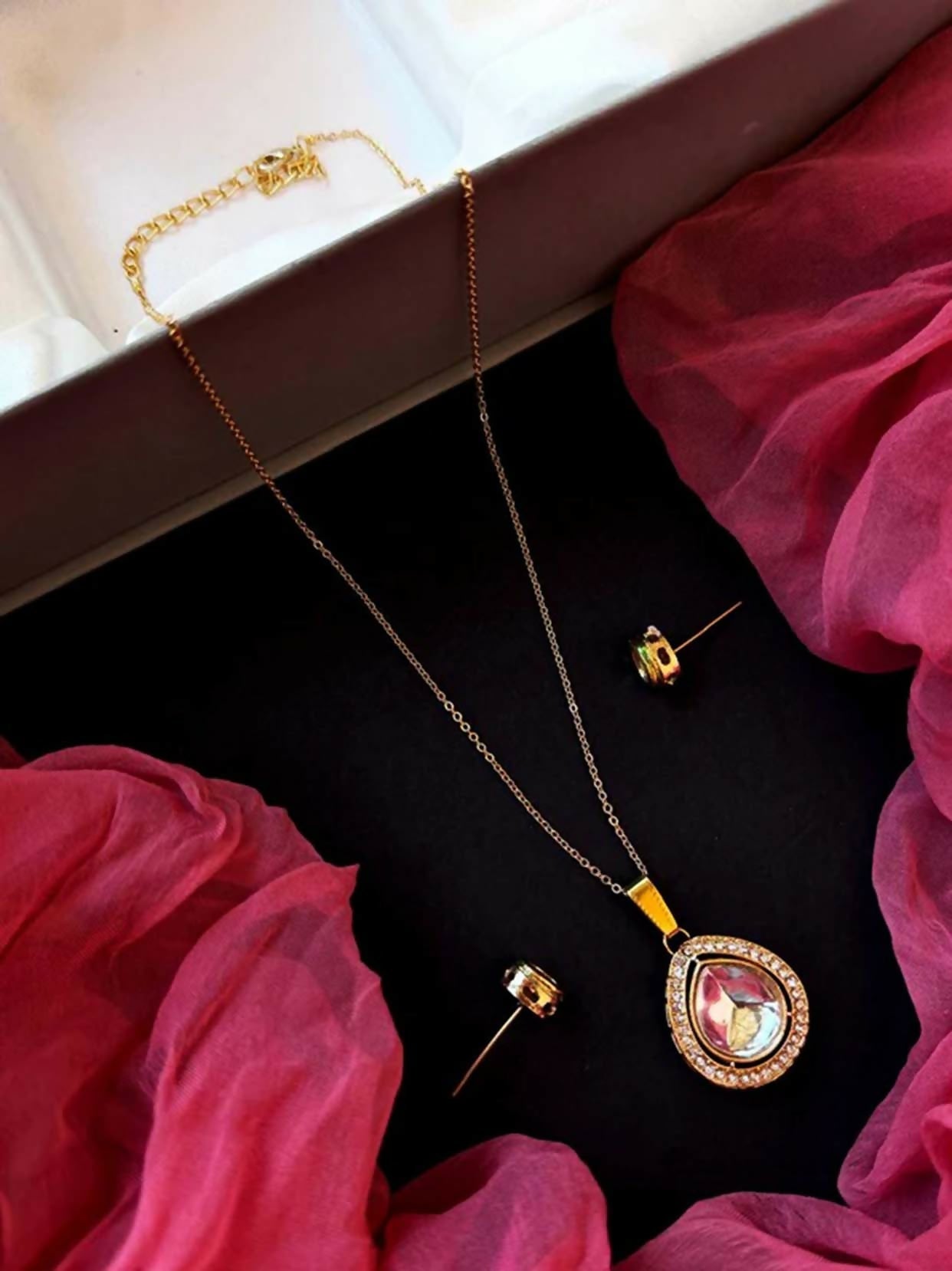 Joban Fashion Women Gold Kundan Pendant Chain Necklace With Kundan Earring Set - Distacart