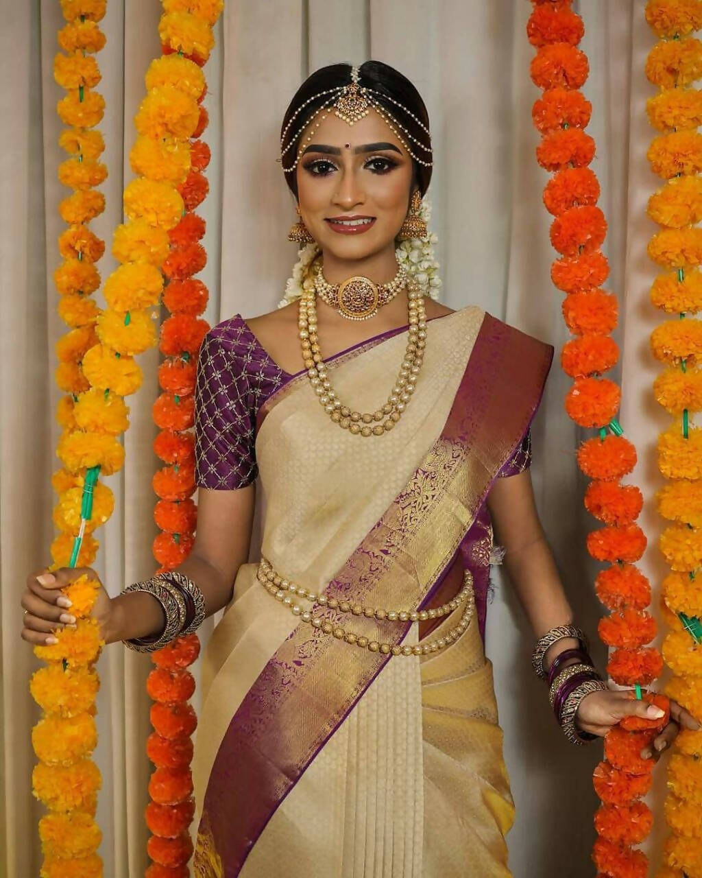 DEIANA'S Beautiful Designer Golden zari Soft Lichi Silk Saree - Cream