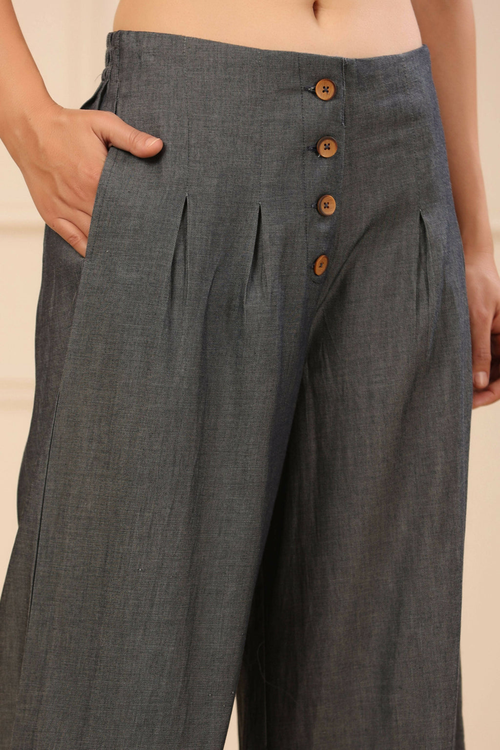 Juniper Women's Grey Denim Solid Flared Pant/Slim Pant - Distacart