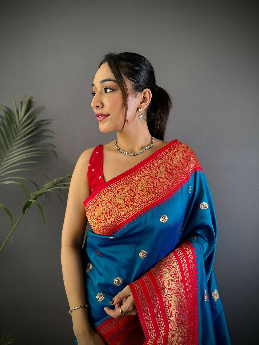 Joban Fashion Banarasi Royal Blue Woven Soft Silk Saree - Distacart