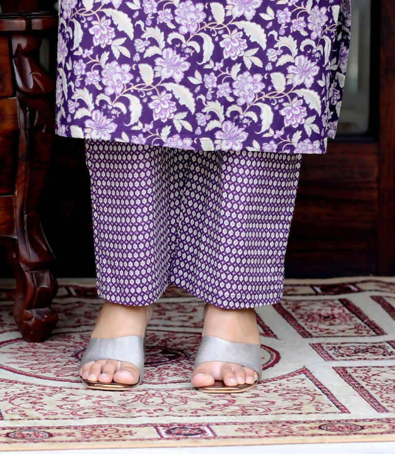 Miravan Women's Floral Block Printed Purple Angrakha Kurta With Floral Palazzo