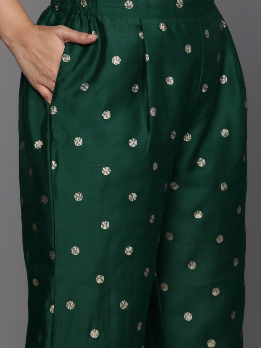 Ahalyaa Women's Traditional wear Kurta Set - Green