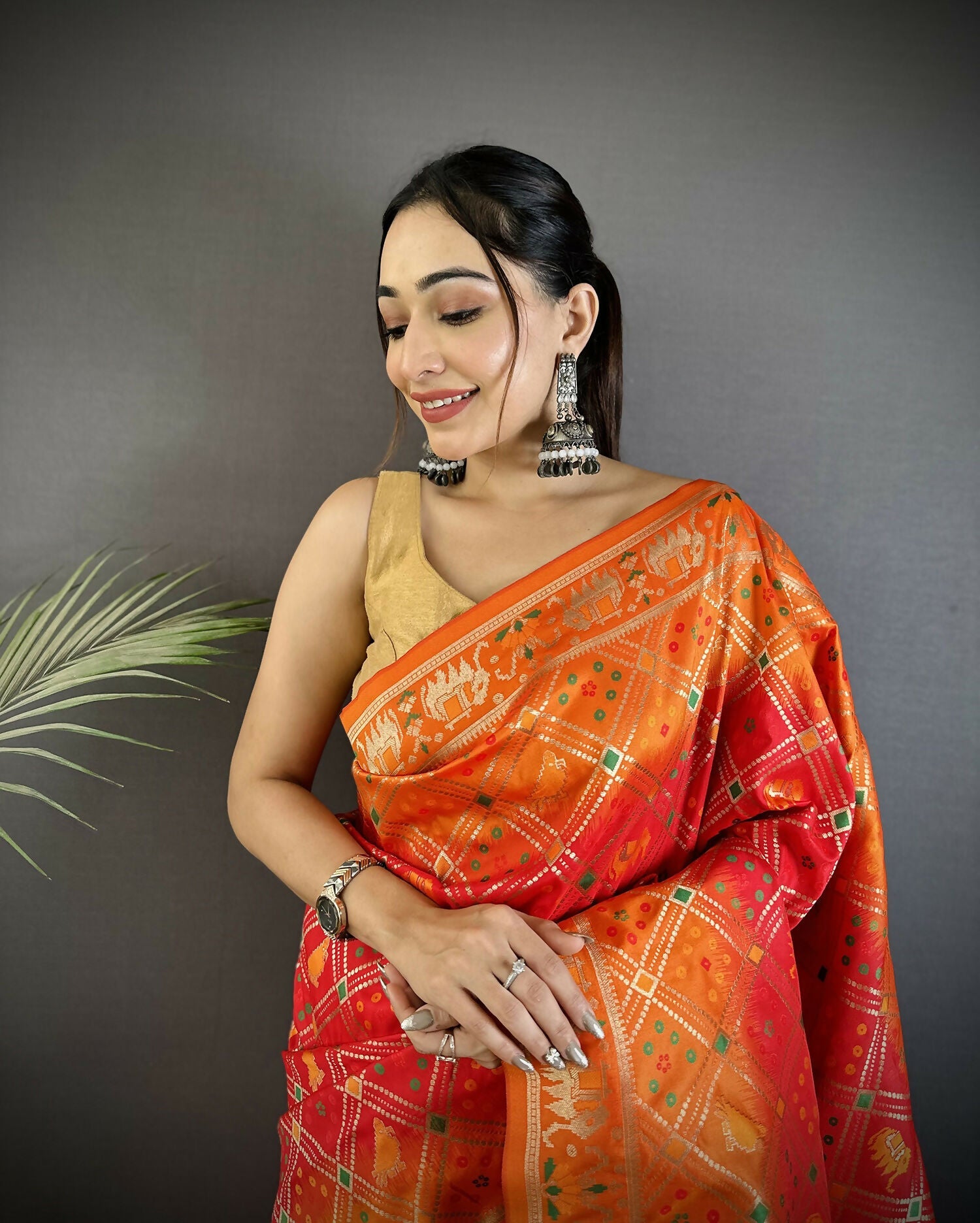 Joban Fashion Orange Geometric Pattern Soft Silk Patola Saree - Distacart