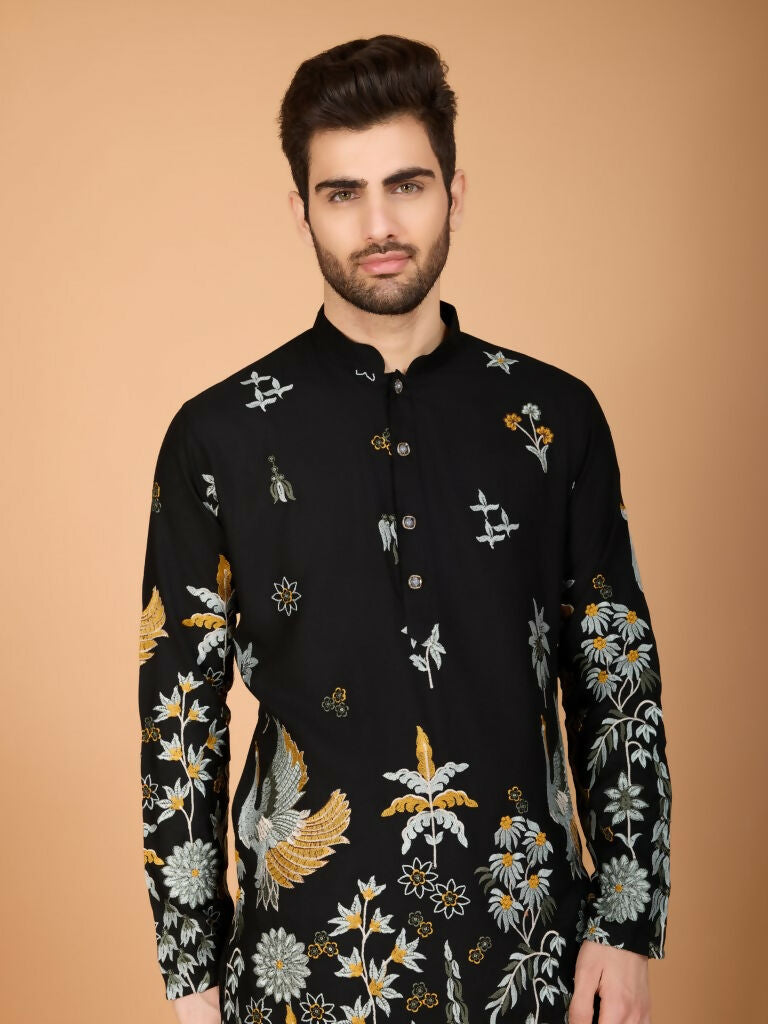 Vastranavya Exclusive Wedding Wear Viscose Rayon Thread Embroidered Work Kurta