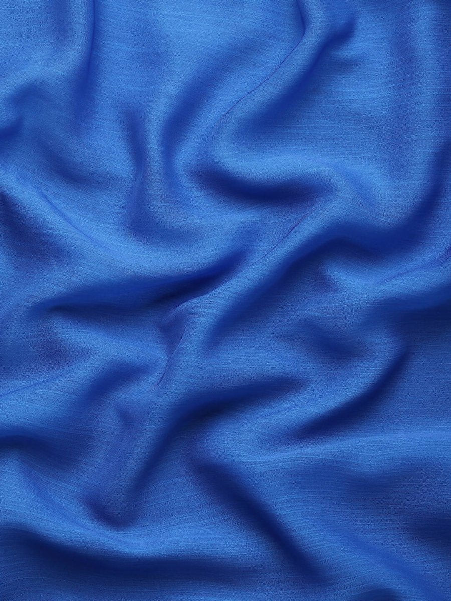 Ahalyaa Women's Traditional wear Saree - Blue