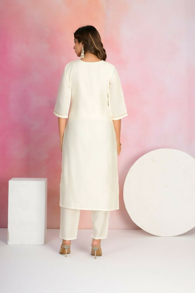 Tanisha1161C (1)