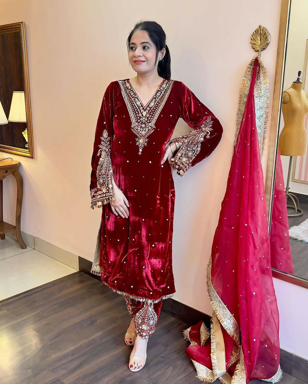 Joban Fashion Deep Maroon Velvet Embroidery Kurta Set - Distacart