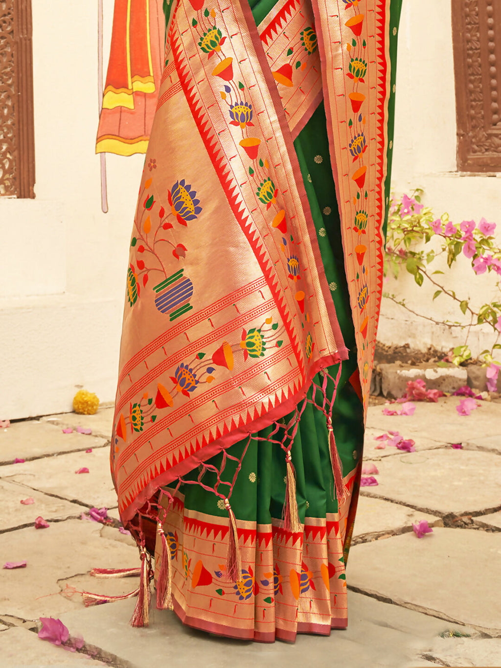 Shree Shyam Fashion Silk Blend Dark Green Saree - Distacart